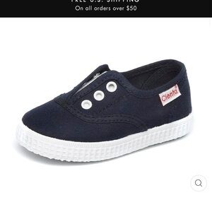 Cienta Kids Navy Canvas Slip-On Shoes